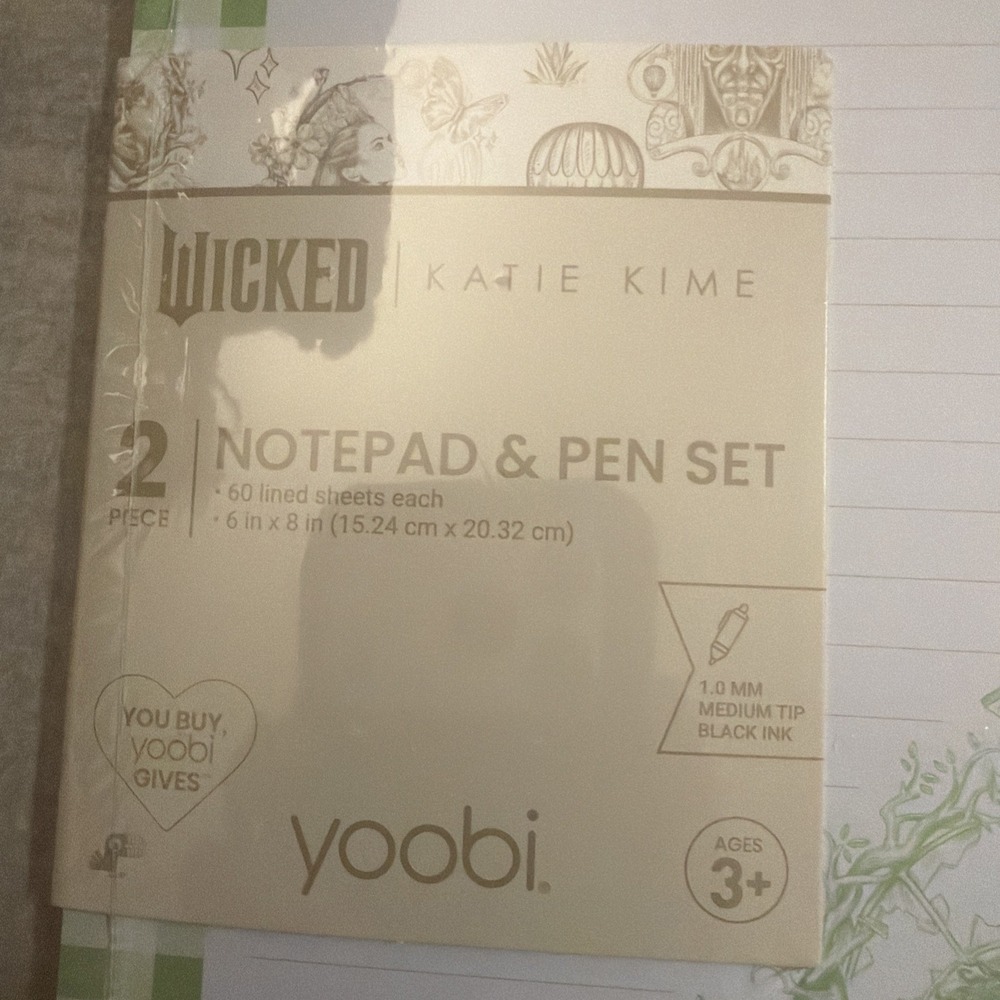 Wicked Limited Édition Yoobi Notepad Pen and Notepad w/ pen: Green Elphaba - Picture 7 of 11
